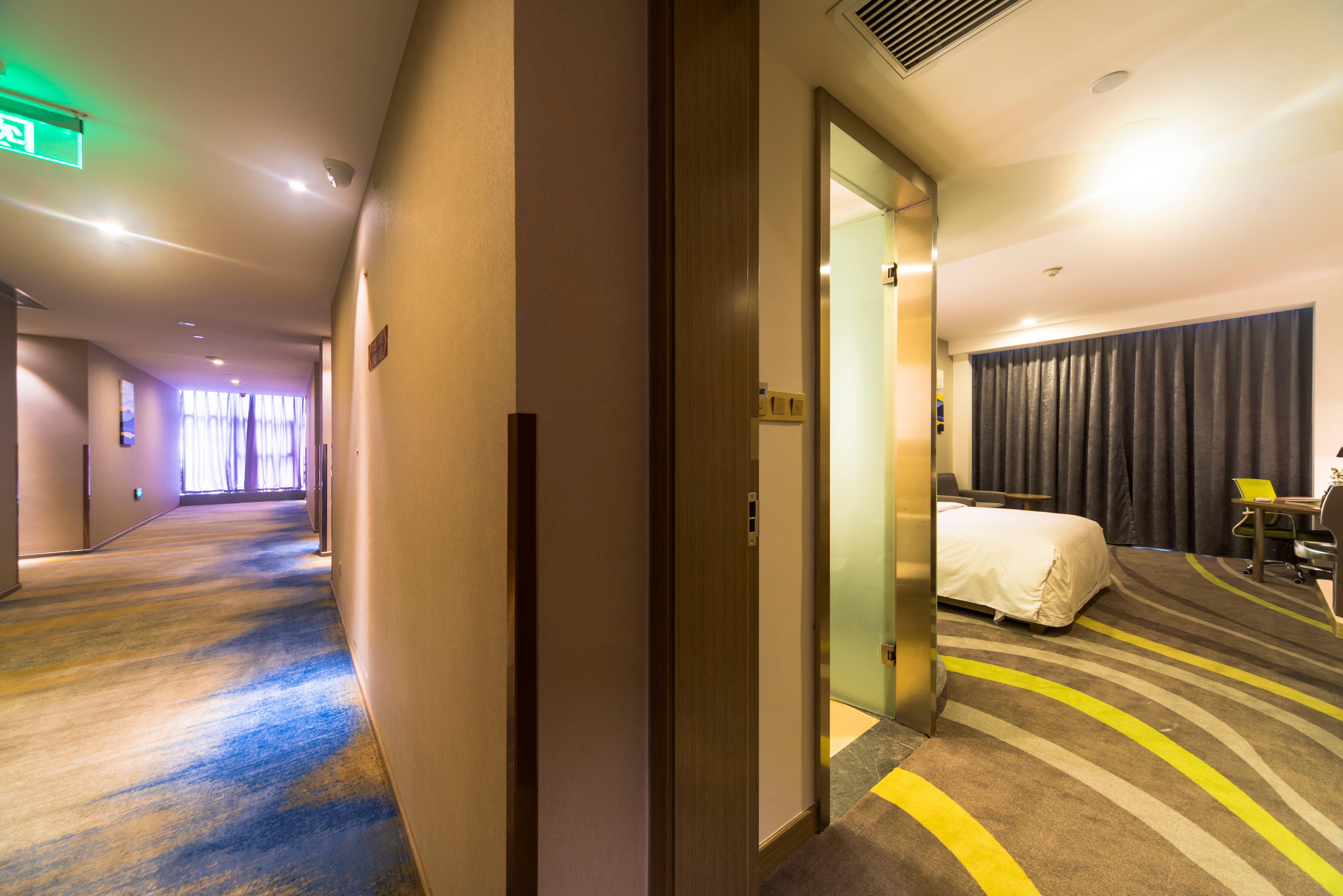 Holiday Inn Express Chengdu Jinniu By Ihg Экстерьер фото