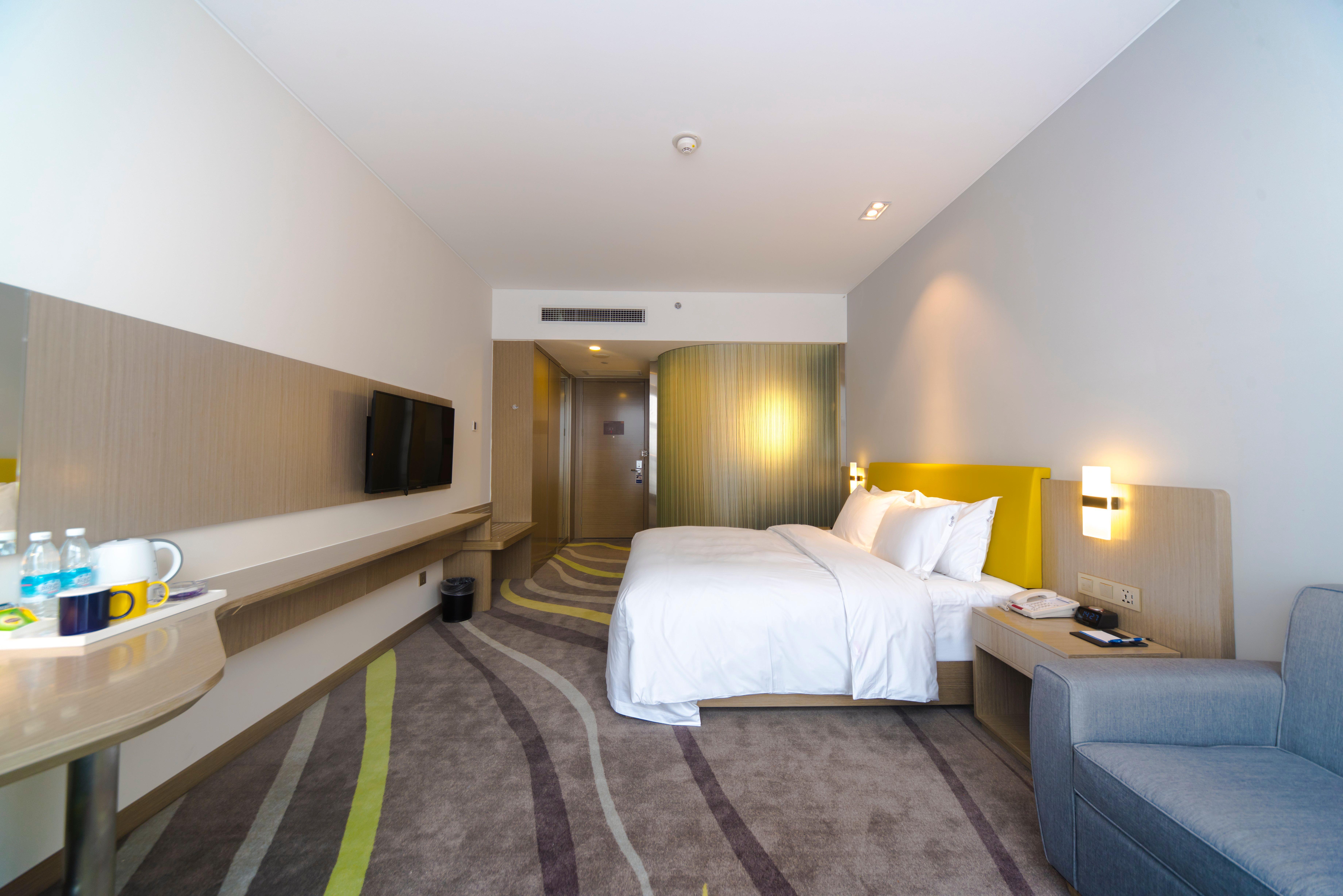 Holiday Inn Express Chengdu Jinniu By Ihg Экстерьер фото
