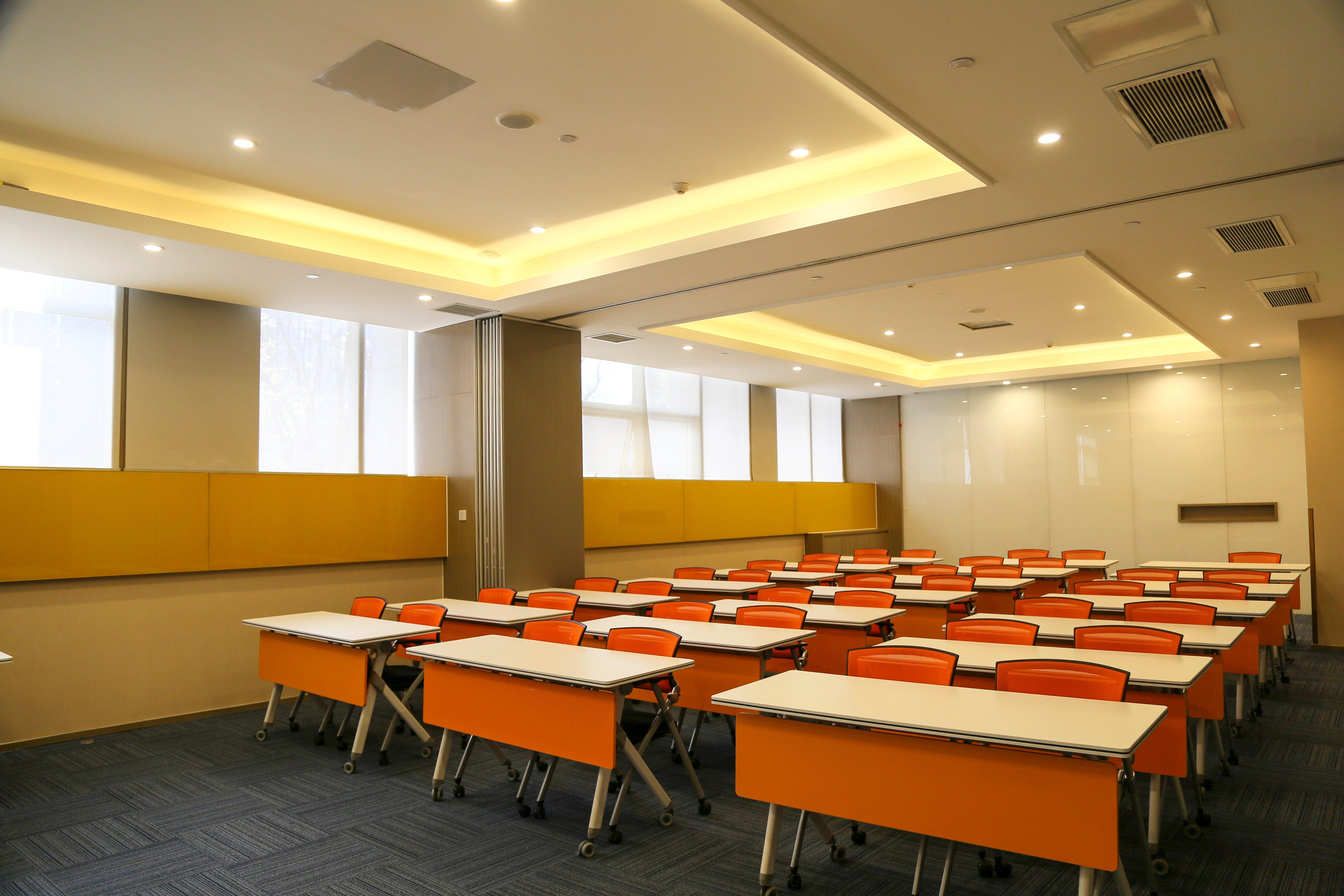 Holiday Inn Express Chengdu Jinniu By Ihg Экстерьер фото