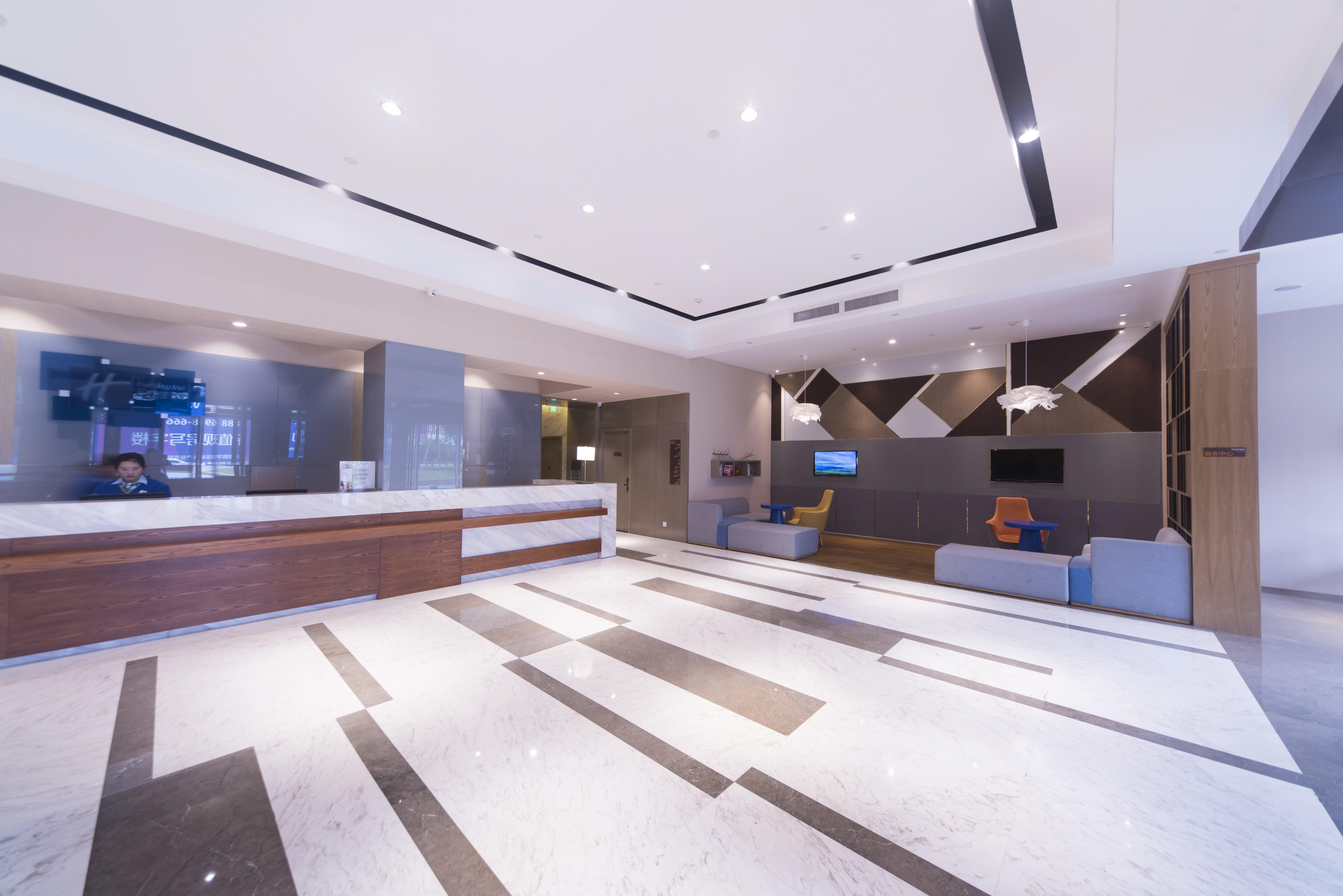Holiday Inn Express Chengdu Jinniu By Ihg Экстерьер фото